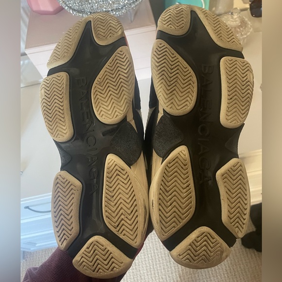 SOLD - Picture 8 of 16